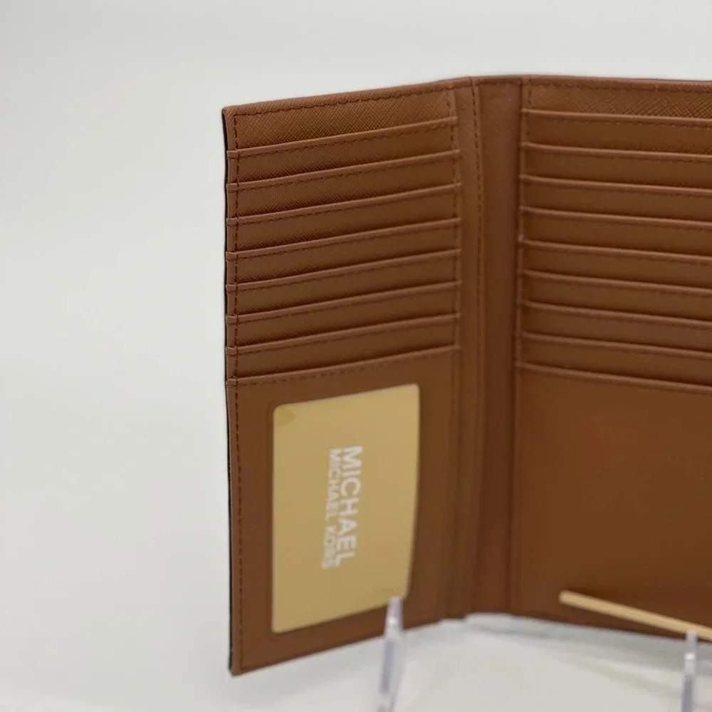 Michael Kors JST LG Trifold Vanilla Wallet